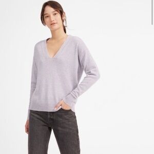Everlane V Neck Cashmere Sweater